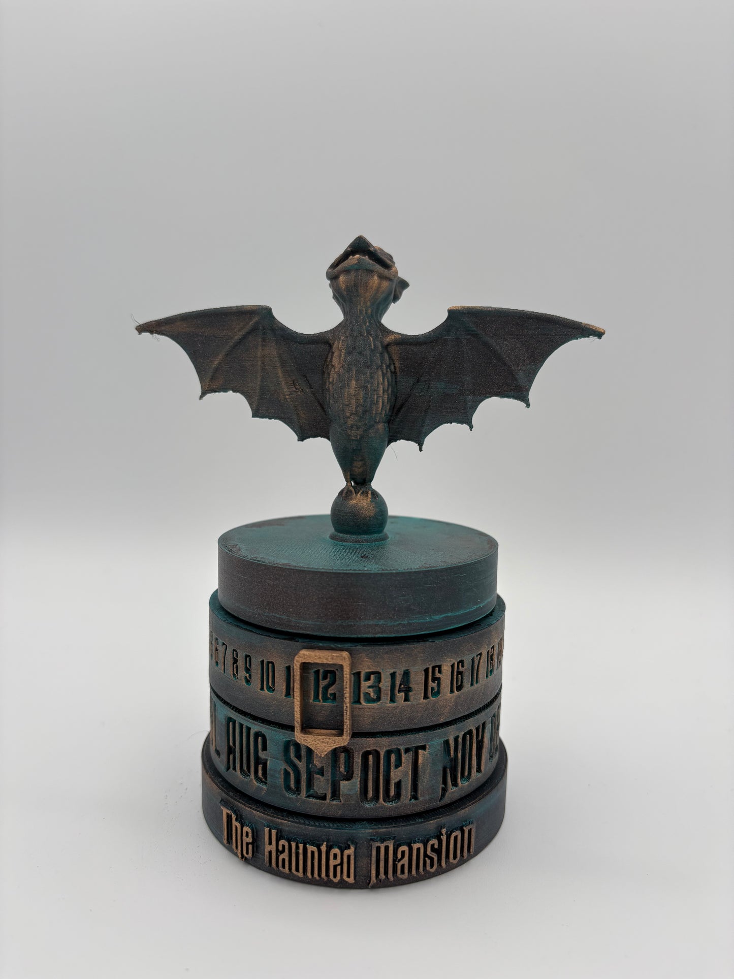 HM themed perpetual calendar